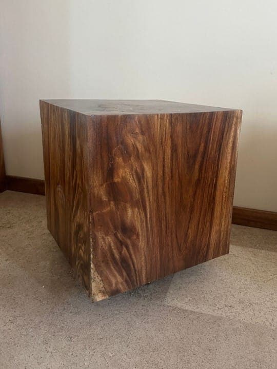 Mesa Uj
